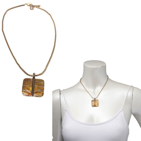 Vintage Monet Signed Square Iridescent Pendant Necklace Gold Crackle Rope Yellow - Picture 1 of 8